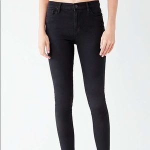 BDG HIGH RISE BLACK SKINNY JEANS